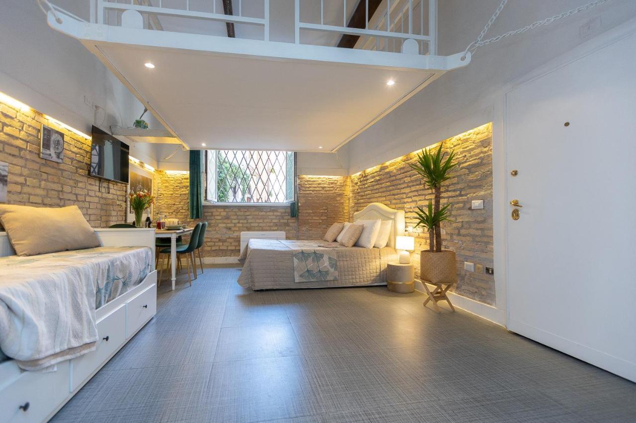 Casa Vinia Apartment โรม ภายนอก รูปภาพ