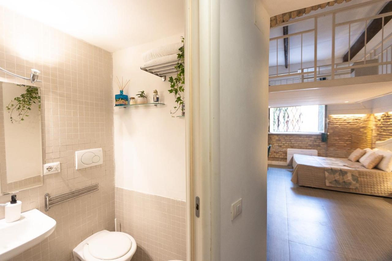 Casa Vinia Apartment โรม ภายนอก รูปภาพ